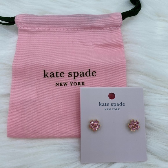 🌸SOLD🌸 Kate Spade Flower Stud Earrings NWT - Picture 3 of 4